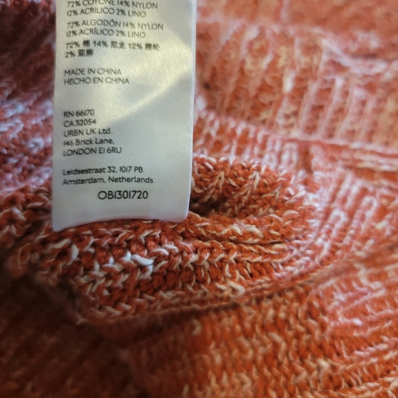 Anthropolgie Pilcro and the Letterpress Oversized Open Back Sweater Top - Picture 6 of 12